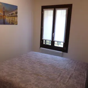 Casa Moderna A Due Passi Da Rialto , Venecia Italia