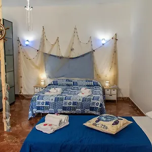  Apartment Marierose House