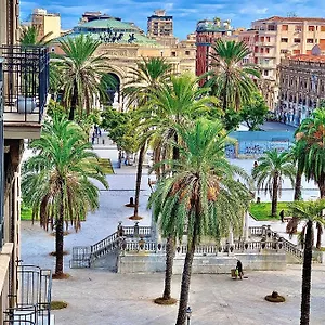 https://suite-dreams-politeama.palermohotels.org